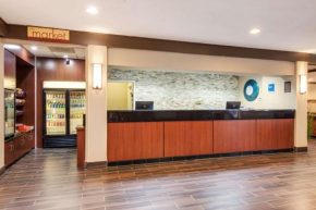 Отель Comfort Inn Roswell-Dunwoody  Розуэлл